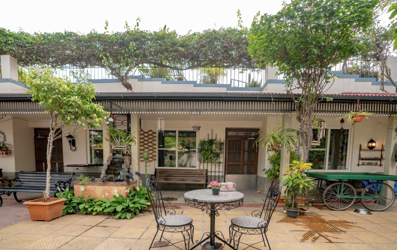 Eden Garden Villa By Jadecaps Nr Mg Road Garden Bangalore Exterior photo